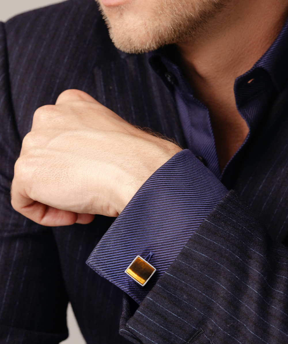 Butoni pătrați 1,6 cm cu piatră ochi de tigru, Lilou