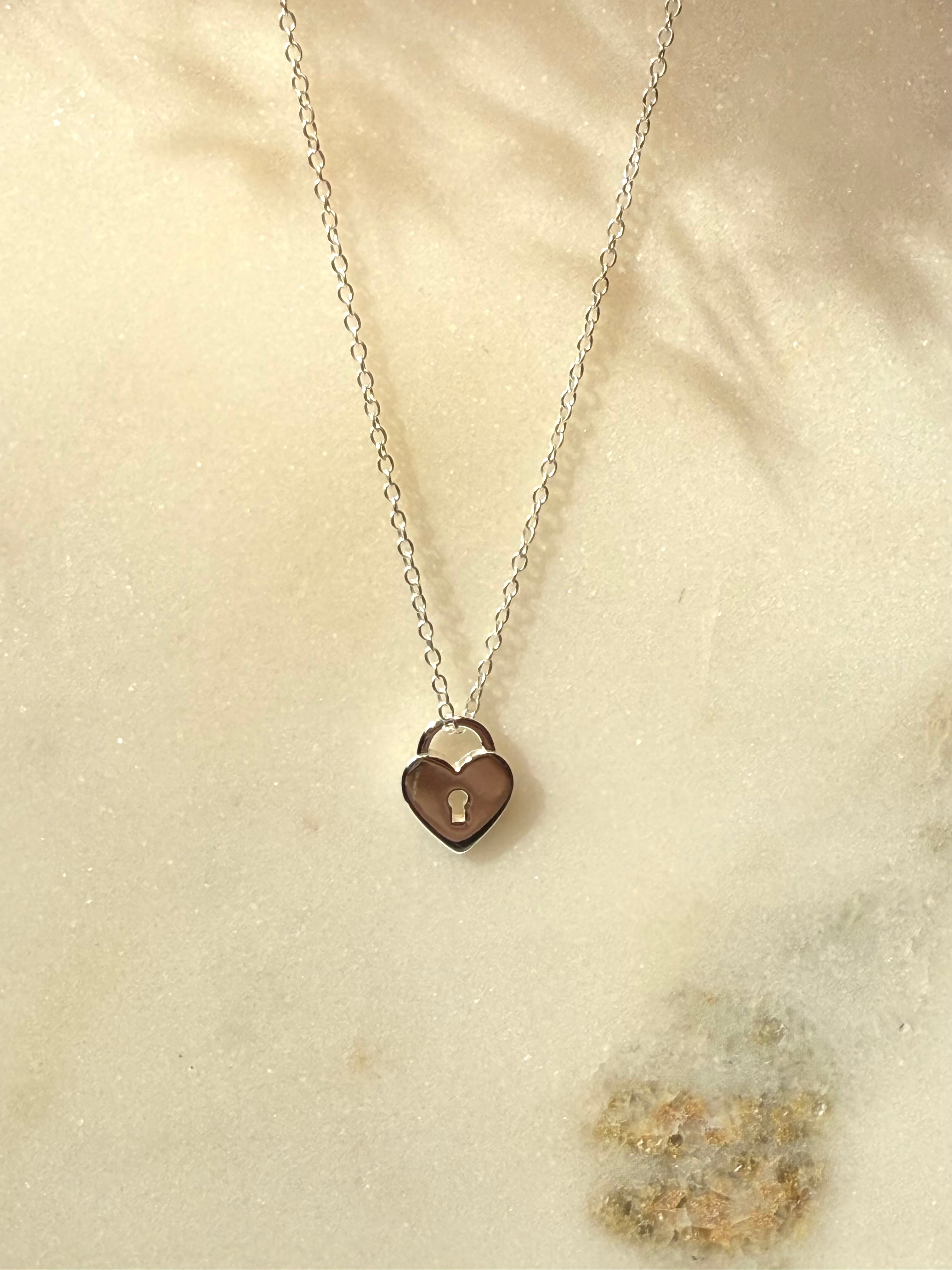 Women's silver necklace with padlock pendant, TESSORA