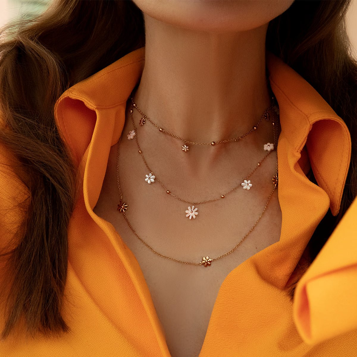 Colier cu motive florale placat cu aur - Coliere - 125/34/LAN/MP/PO - Lilou - Tessora