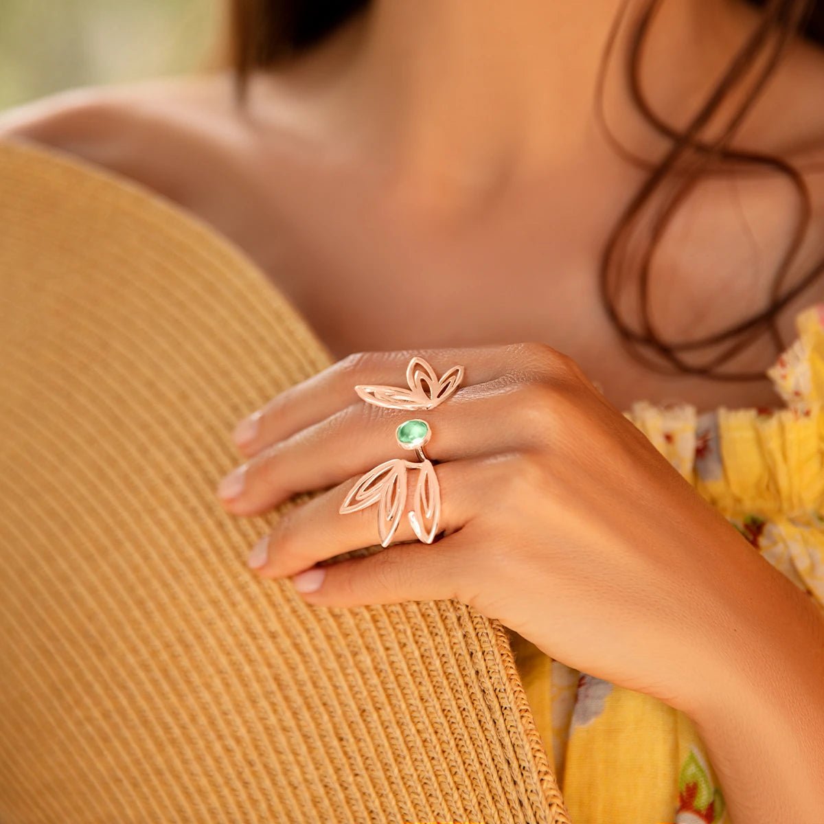 Women's ring Sunshine statement for two fingers with green amethyst gold - plated, Lilou - Rings - 126/11/PIE/ZIA/RZ - Lilou - Tessora