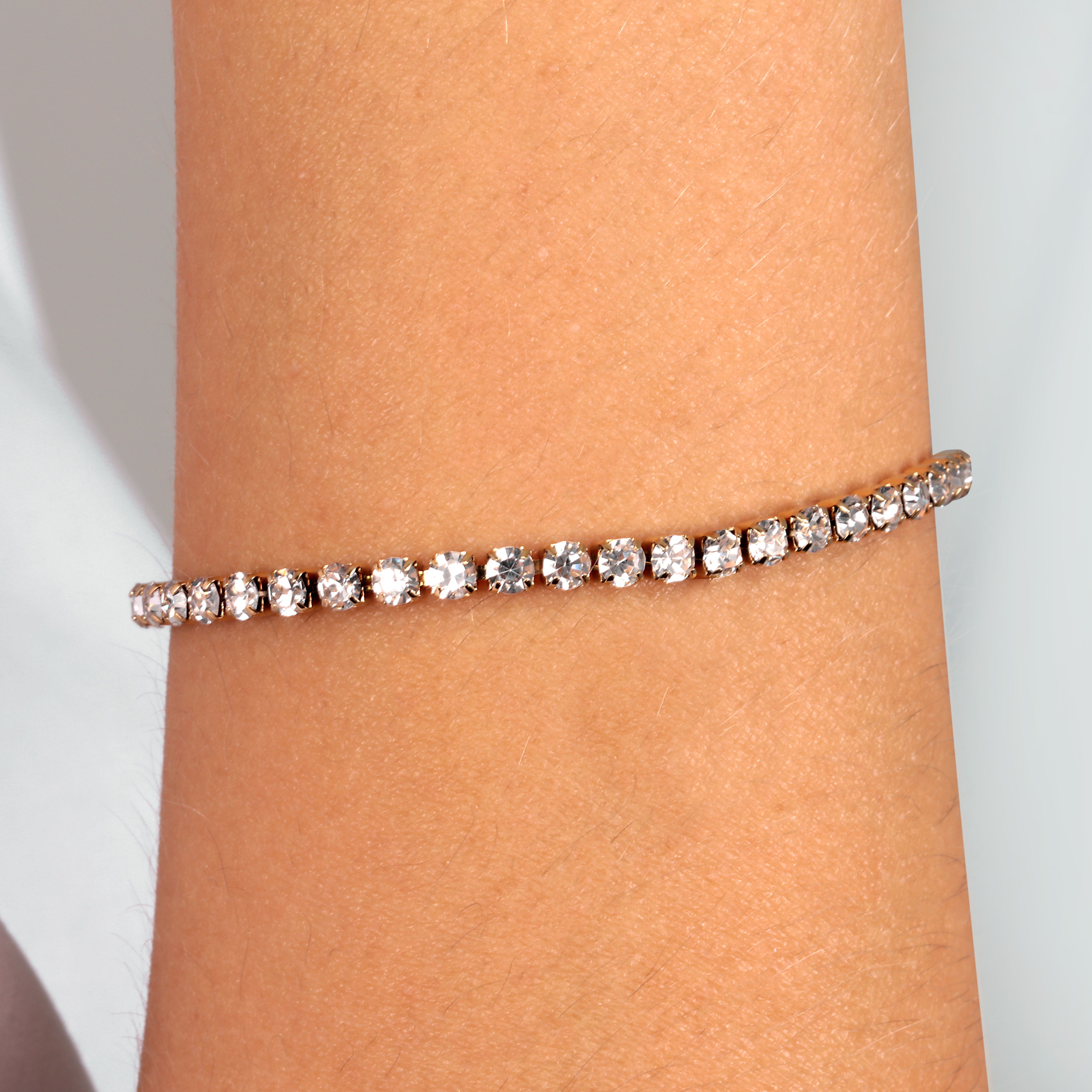 Women's Friendship adjustable tennis bracelet, La Petite Story