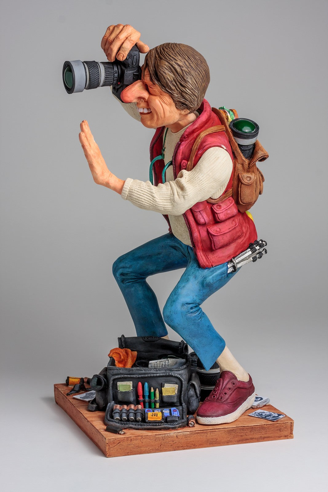 The Photographer - LARGE, Guillermo Forchino