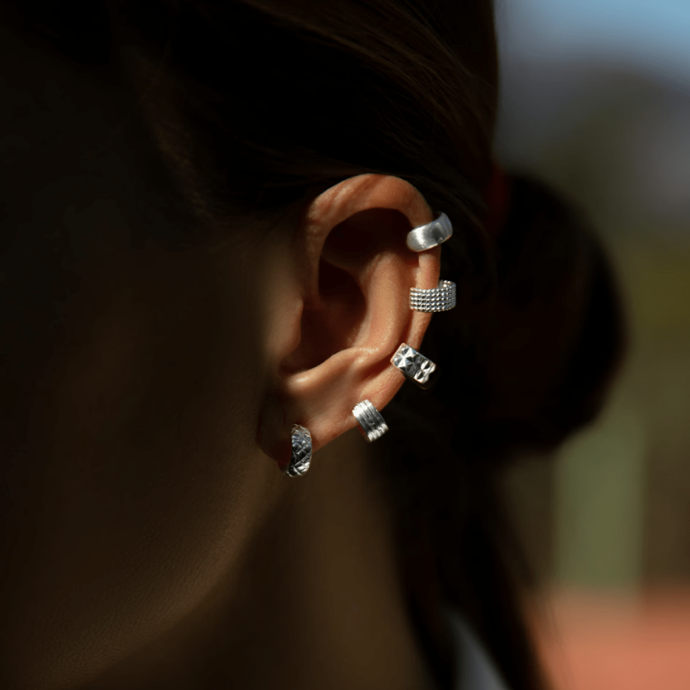 Cercei tip ear cuff Multi Etno de 5.3 cm, stanga, placat cu argint - Cercel individual - 171/53/KOL/MULTI/LEW/SR - Lilou - Tessora