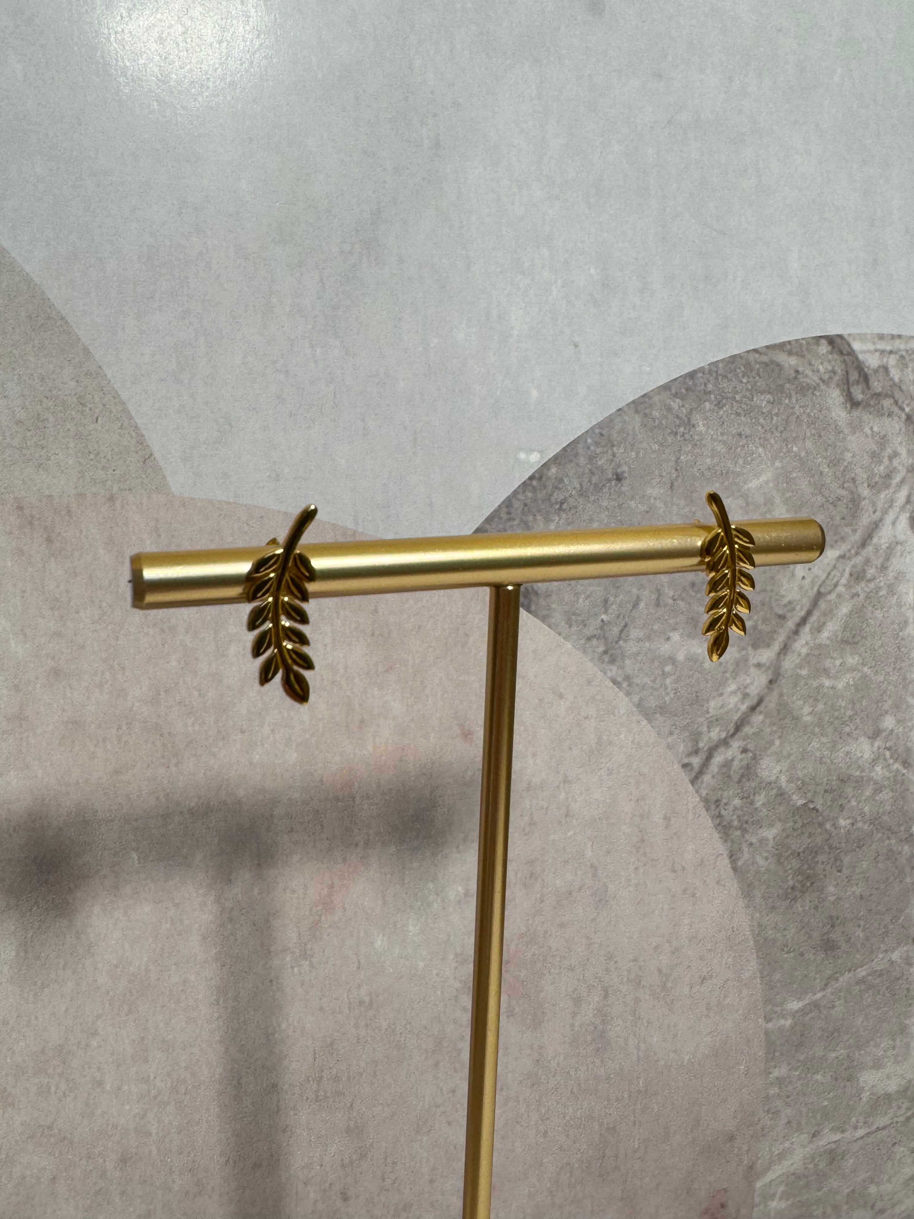 Women's silver stud earrings with olive leaves, Tessora